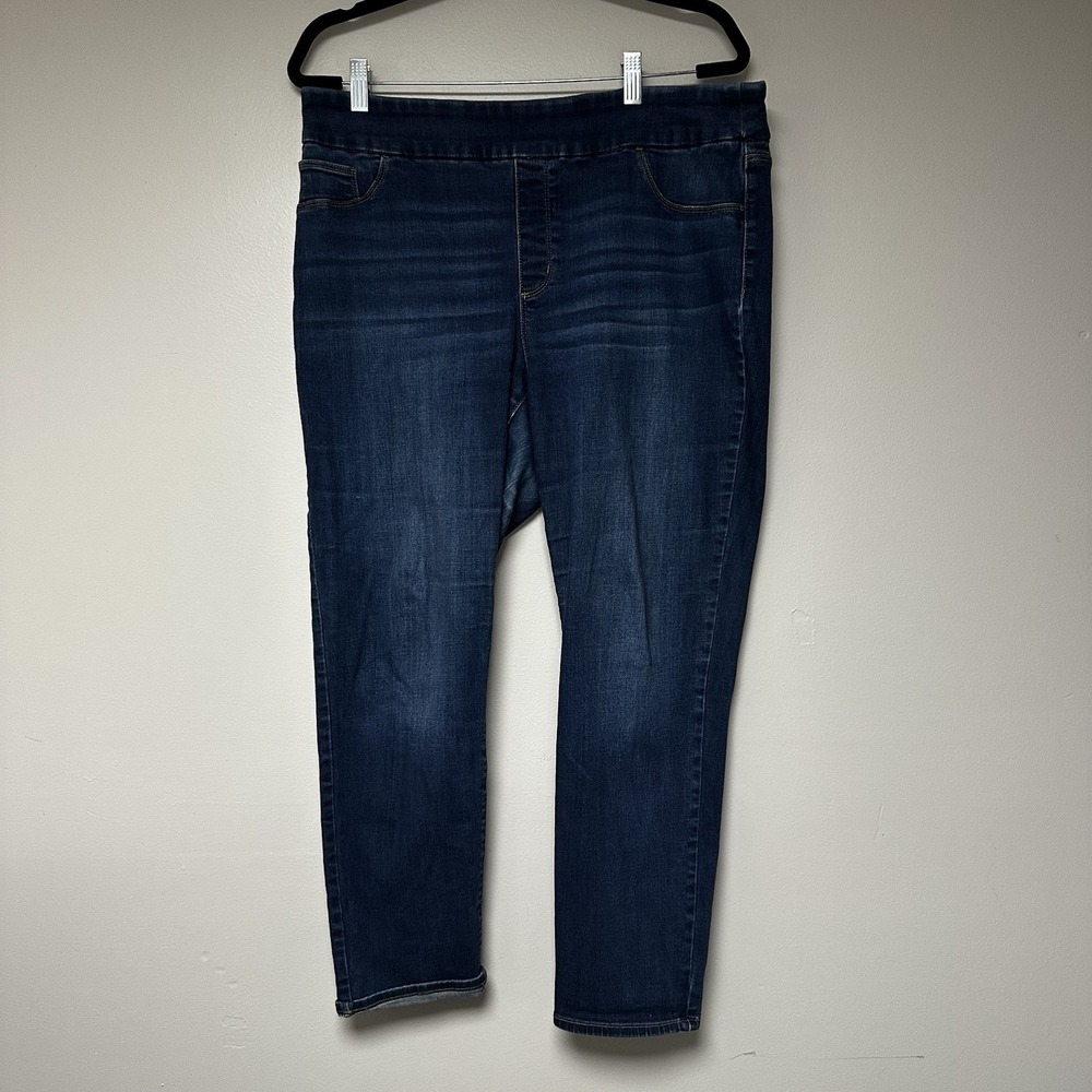 Chico's Dark Blue Ankle Jeans